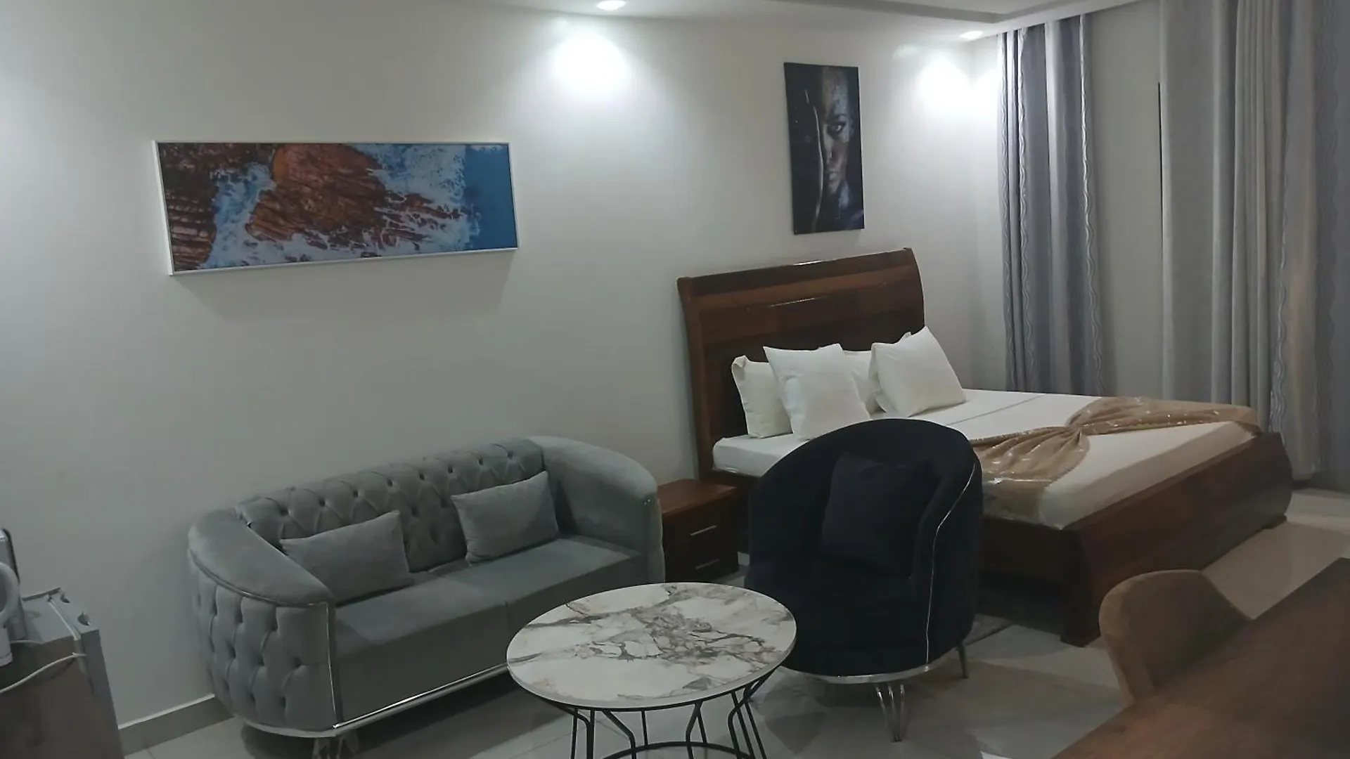 Bed & Breakfast Residence Faby 1 Dakar